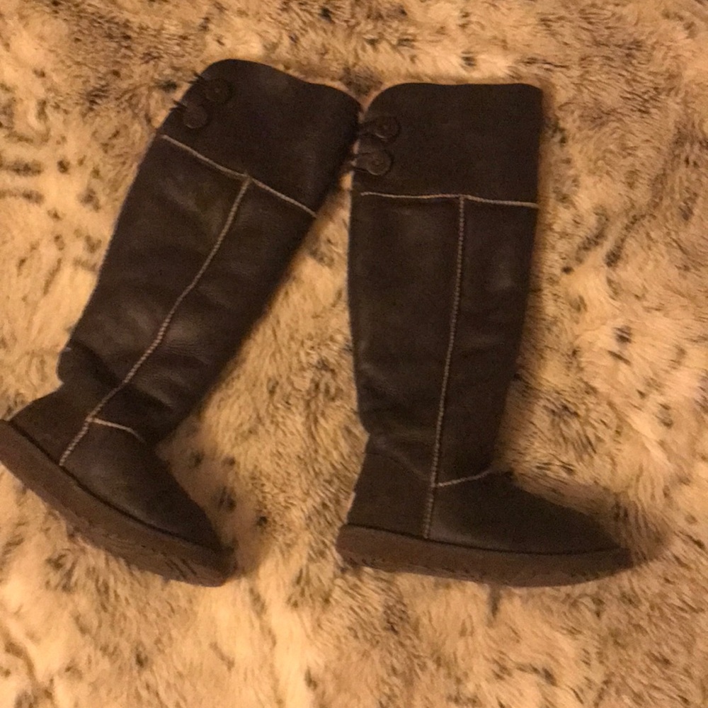 Over the knee ugg boots